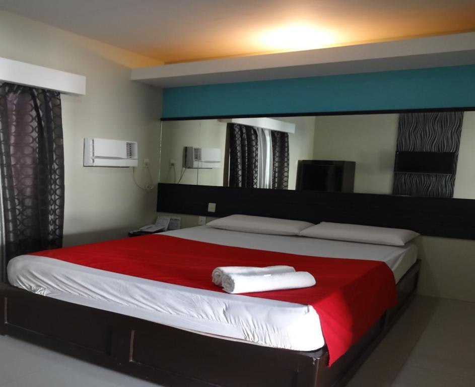 ไฮลีเกสท์เฮาส์ Hotel General Santos City ภายนอก รูปภาพ