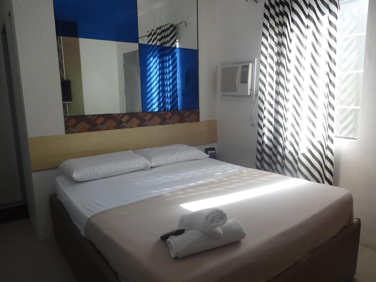 ไฮลีเกสท์เฮาส์ Hotel General Santos City ภายนอก รูปภาพ